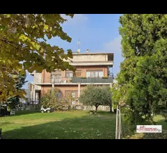 Villa per più famiglie a vittuone