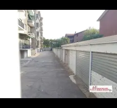 Appartamenti in Vendita - Box a reddito a magenta