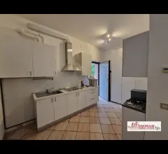 Appartamenti in Vendita - Ampio monolocale con zona cottura - arredato