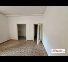 Appartamenti in Vendita - Trilocale con cantina