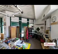 Appartamenti in Vendita - Negozio/ufficio centro corbetta