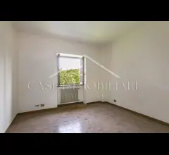 Appartamenti in Vendita - Sacrofano, tenuta di 5.5 ettari con villa e scuderie
