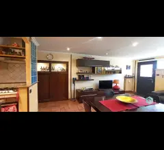 Appartamenti in Vendita - Appartamento in villa