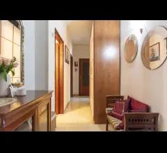 Appartamenti in Vendita - Appartamento luminoso con ampie balconate e affacci liberi
