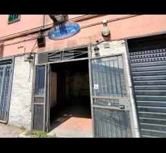 Appartamenti in Vendita - Locale commerciale con una vetrina
