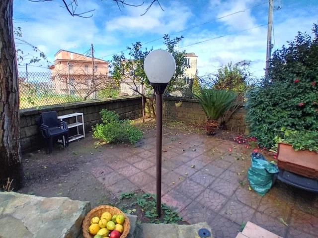 Santa croce - appartamento indipendente di 3 vani con giardino