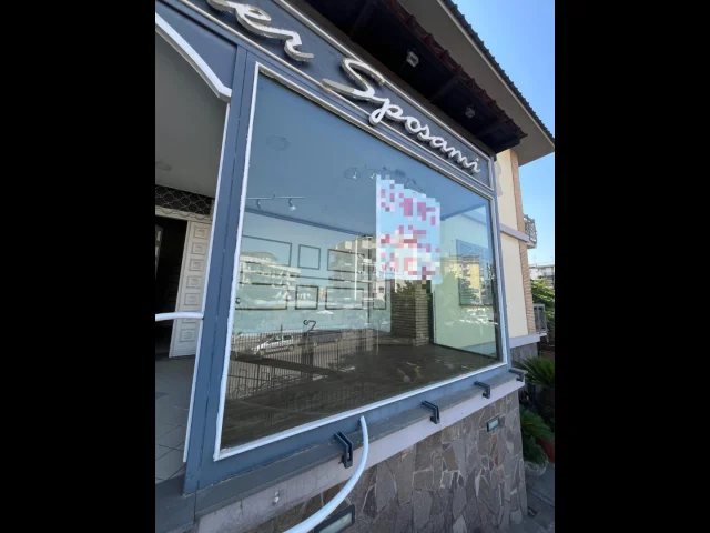 Appartamenti in Vendita - Affitto locale commerciale, zona mi svago