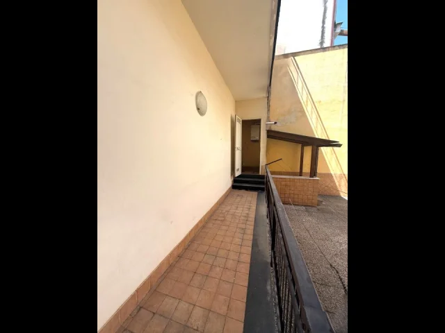 Appartamenti in Vendita - Appartamento in vendita ad afragola  -  zona amendola