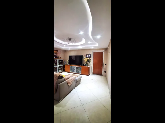 Appartamenti in Vendita - Appartamento con terrazzo e  box auto