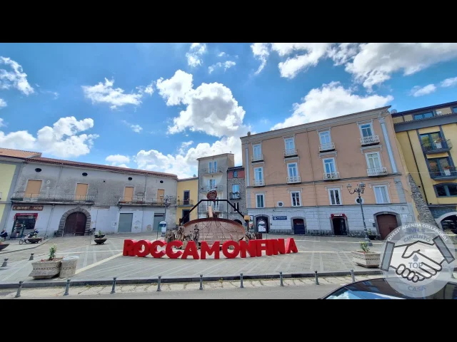 Appartamenti in Vendita - Duplexi mmerso nella natura in pco con piscina a roccamonf.