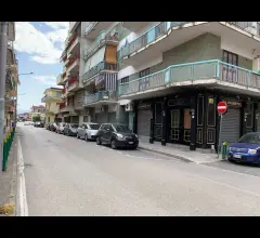Appartamenti in Vendita - Locale commerciale 5 vetrine fronte strada