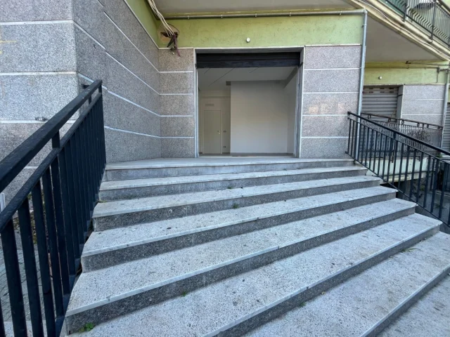 Appartamenti in Vendita - Ufficio completamente ristrutturato, pronto all'uso