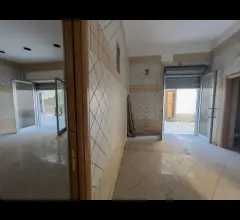 Appartamenti in Vendita - Acerra, locale commerciale centro