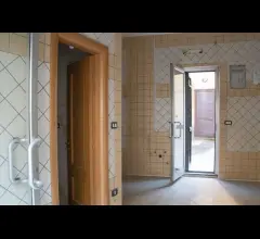 Appartamenti in Vendita - Acerra, locale commerciale centro