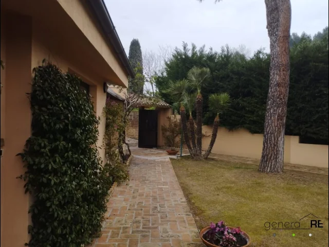 Appartamenti in Vendita - Villa panoramica