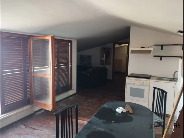 Appartamenti in Vendita - Mansardato