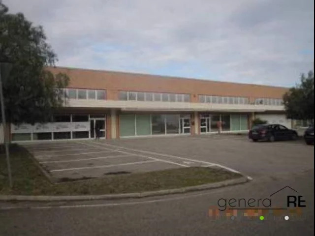 Appartamenti in Vendita - Capannoni - strada lungofino, snc, citta' sant'angelo (pe)