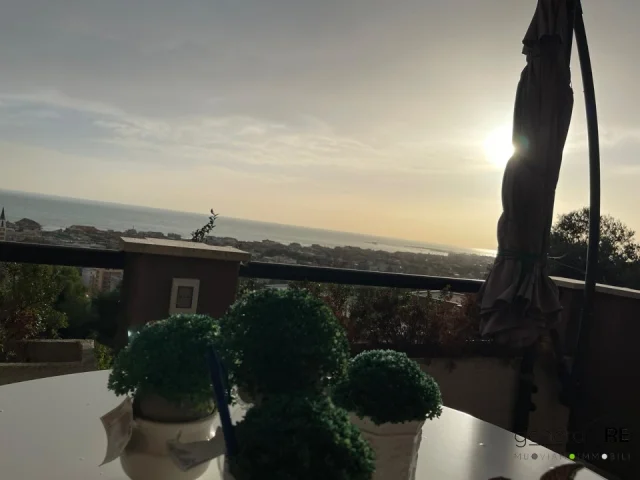 Appartamenti in Vendita - Appartamento panoramico