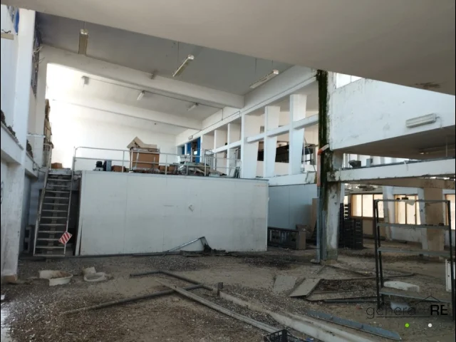 Appartamenti in Vendita - Opificio industriale con potenziale di ristrutturazione o riedificazione
