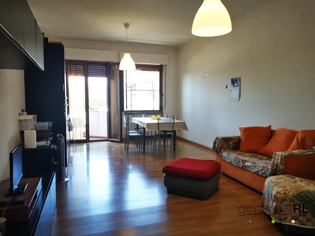 Appartamenti in Vendita - Comodo quadrilocale