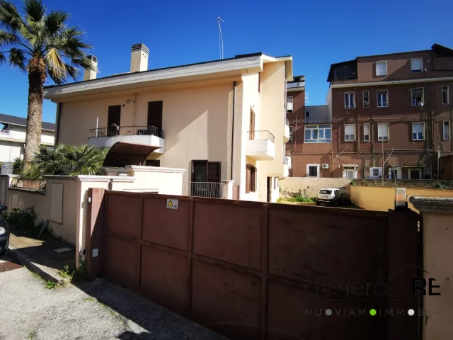 Appartamenti in Vendita - Graziosa mansardina