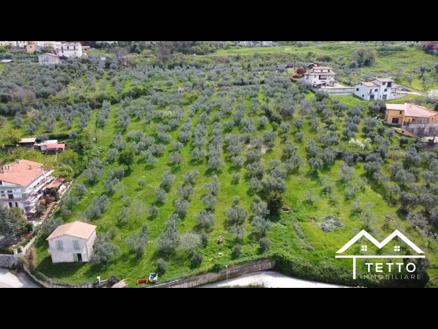 Appartamenti in Vendita - Terreni edificabili in all'interno di lottizzazione