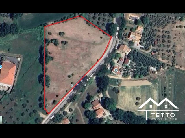 Terreno edificabile per m.q. 1900 ca. di costruzione