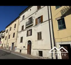 Appartamenti in Vendita - Appartamento stimigliano via gariabaldi - primo piano