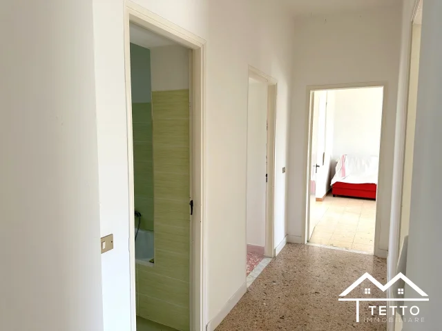 Appartamenti in Vendita - Montopoli - app.to con terrazzo panoramico e cantina