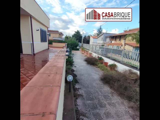 Appartamenti in Vendita - Villa ad altavilla milicia con terreno di oltre 1000mq
