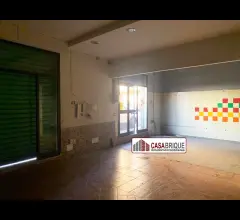 Locale commerciale 80mq a bagheria