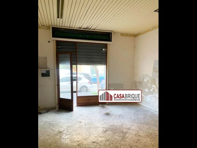 Locale commerciale in affitto a santa flavia