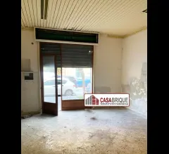 Locale commerciale in affitto a santa flavia