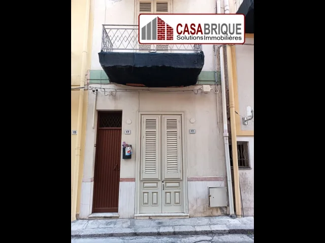Appartamenti in Vendita - Palazzina da ristrutturare in vendita a bagheria