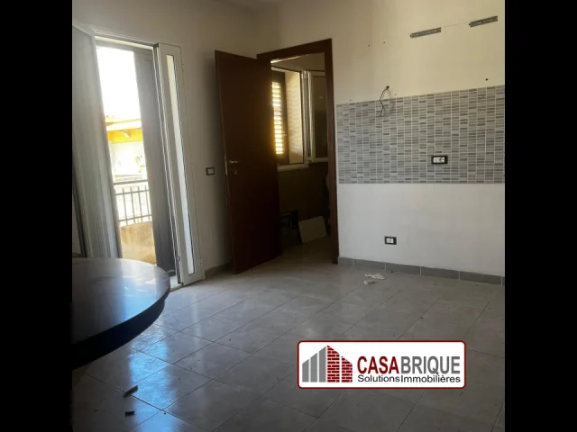 Appartamenti in Vendita - Appartamento ristrutturato con terrazzo vista mare ad aspra