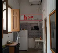 Appartamenti in Vendita - Palazzina indipendente angolare con triplo ingresso