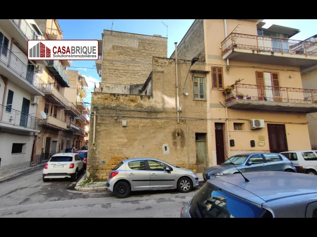 Casa indipendente angolare a bagheria