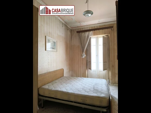 Appartamenti in Vendita - Palazzina indipendente da ristrutturare a bagheria