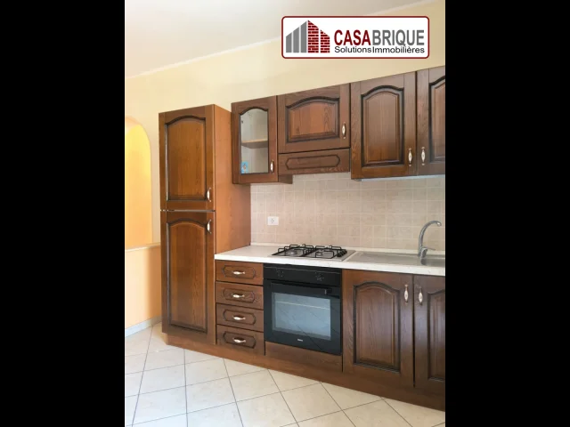 Appartamenti in Vendita - Vendesi appartamento bivani comodo in centro a bagheria