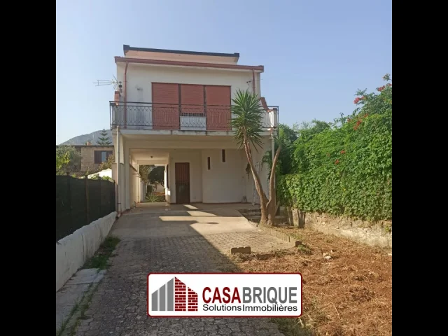 Villa indipendente in vendita a carini - via a. vespucci