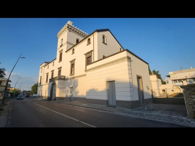 Appartamento indipendente all' interno del (castello)