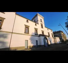Appartamenti in Vendita - Appartamento indipendente all' interno del (castello)