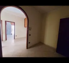 Appartamenti in Vendita - Bilocale al secondo piano in via arpino