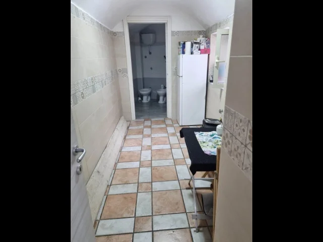 Appartamenti in Vendita - Monolocale con accessori in ottime condizioni