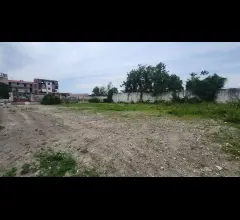 Appartamenti in Vendita - Terreno edificabile uso residenziale