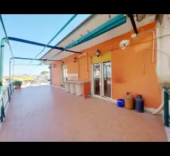 Appartamento con terrazzo a livello e tripla esposizione