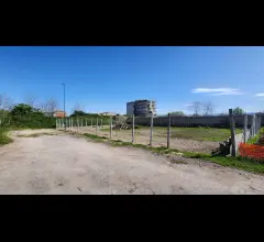 Appartamenti in Vendita - Terreno di 857 mq recintato