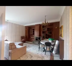 Appartamenti in Vendita - Prestigioso appartamento con box auto