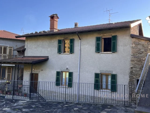 Casa di campagna con terreno