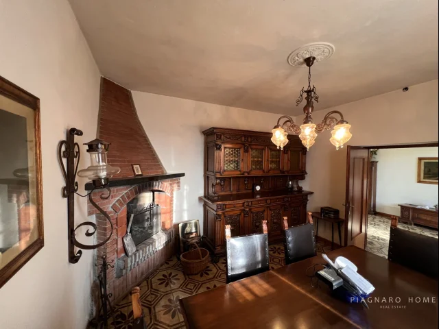 Appartamenti in Vendita - Semi indipendente con terreno